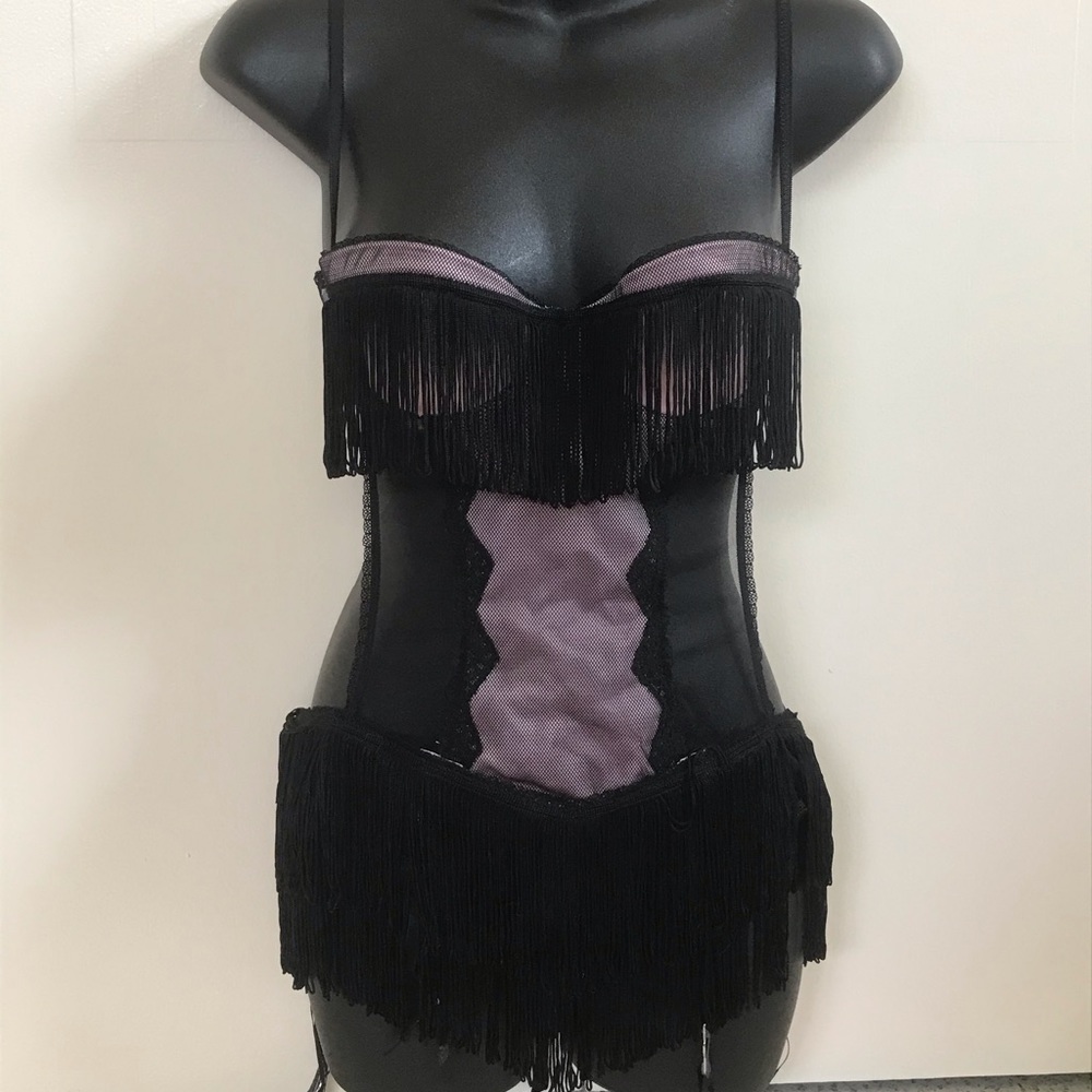 Victorias Secret teddy, burlesque blush & black